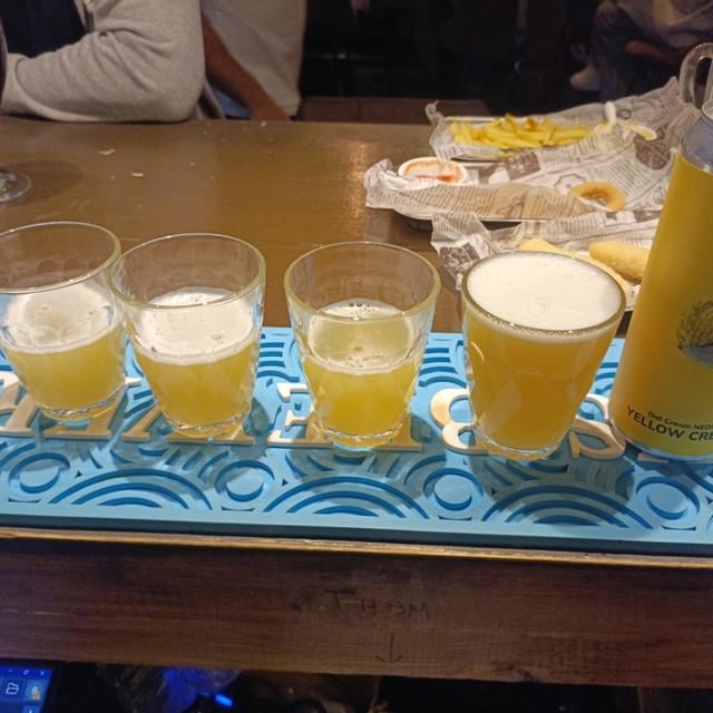 YELLOW CREAM